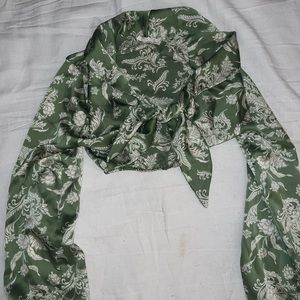 Boutique Green Tie Top